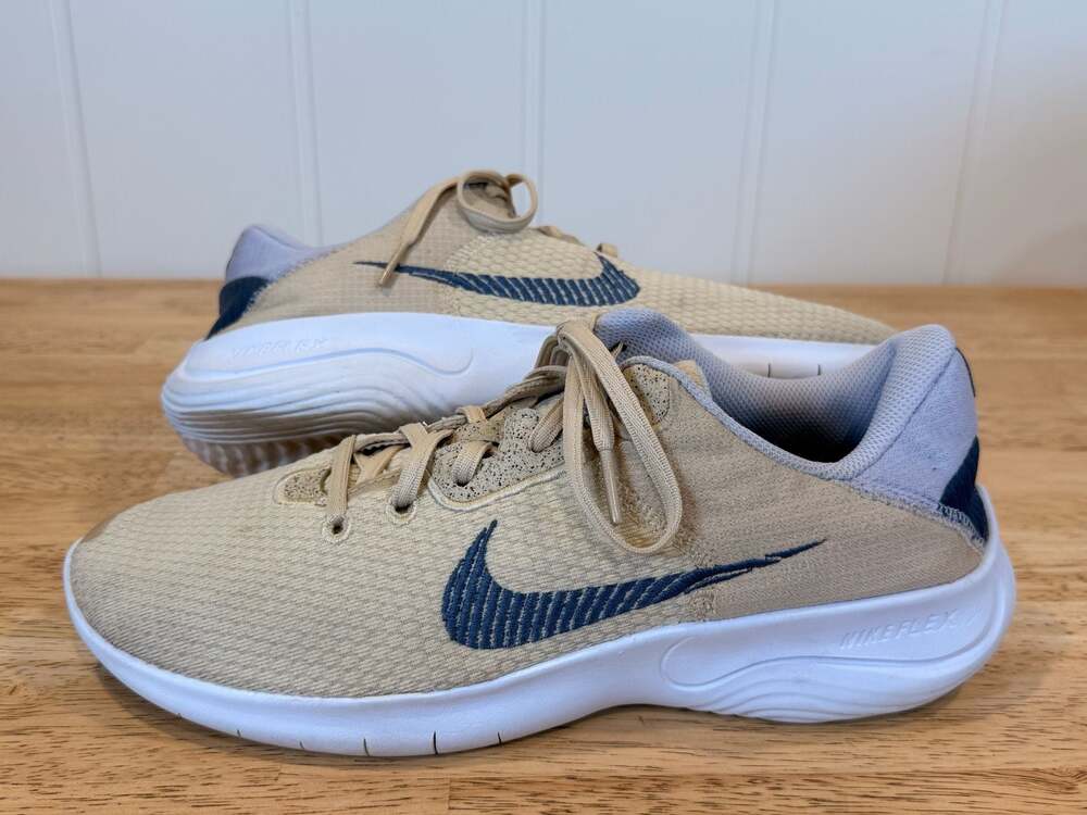 Nike Women's Flex Experience Run 11 Next Nature Sanddrift Size 11